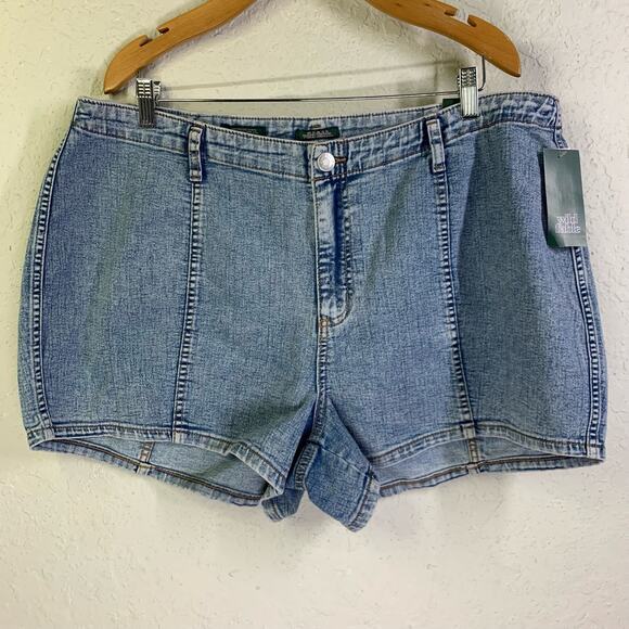 WILD‎ FABLE Denim Super High-Rise 3.5" Inseam Jean Shorts Size 17 - NWT - Picture 2 of 10